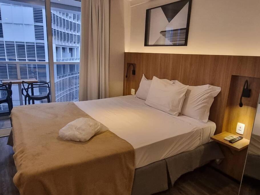 Apartamento Loft Andar Alto/centro/consolacao, 1111 *