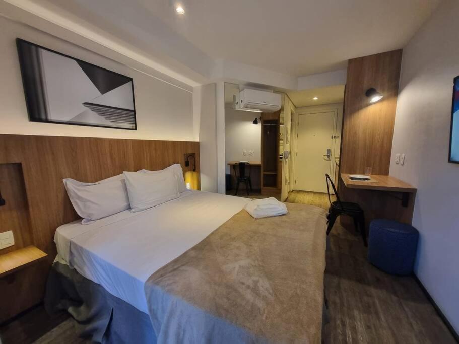 Apartamento Loft Andar Alto/centro/consolacao, 1111